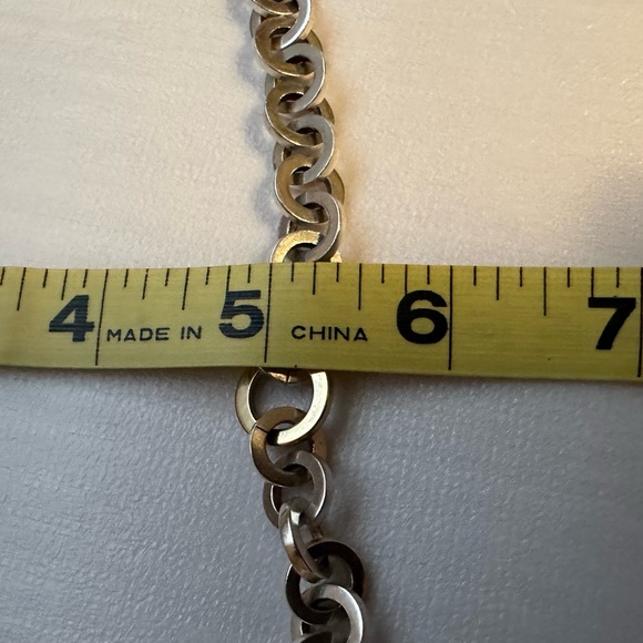 Sterling Silver 925 Round Link Bracelet with one Gold Tone middle Link - Picture 7 of 9